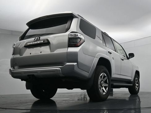 Used 2021 Toyota 4Runner TRD Off-Road AWD/4WD image 22