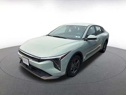 Used 2026 Kia K4 FWD image 6