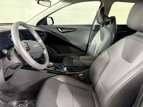 New 2026 Kia Niro Wind FWD image 21