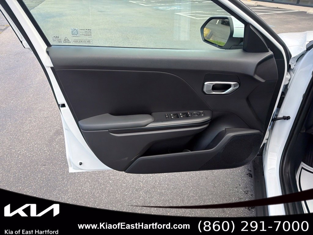 New 2026 Kia K4 FWD image 30