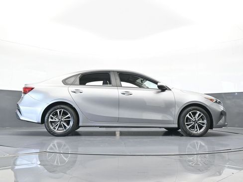 Used 2023 Kia Forte LXS image 53