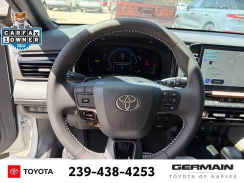 Used 2026 Toyota Camry SE w/ Multimedia Upgrade Package FWD image 15
