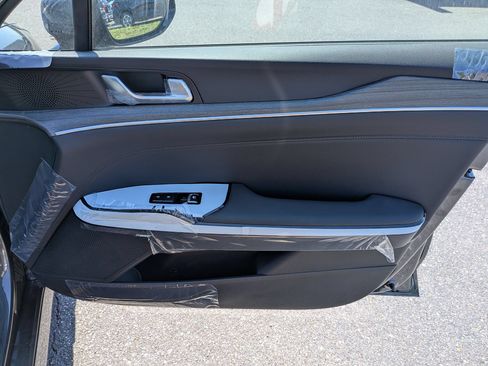 New 2026 Kia K5 EX FWD image 33