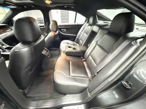 Used 2017 Ford Taurus Limited image 26