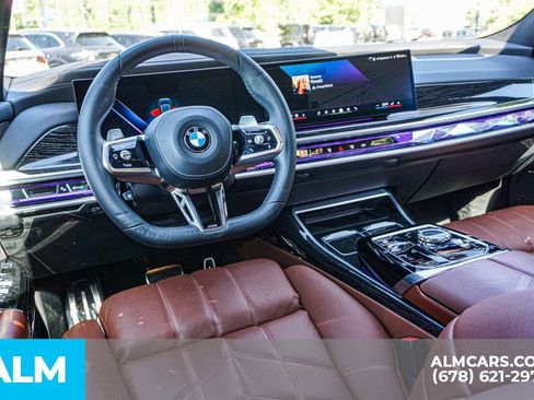 Used 2023 BMW 740i w/ Parking Assistance Package RWD image 27