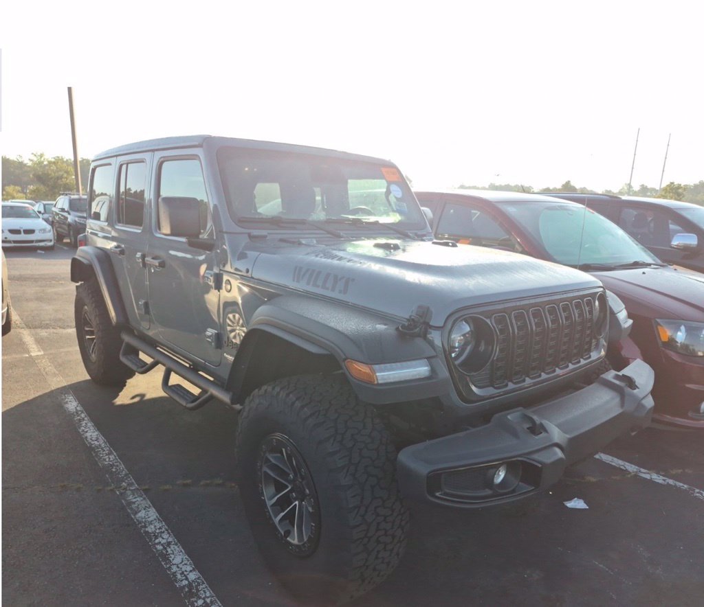 Used 2026 Jeep Wrangler Unlimited Sport AWD/4WD image 2
