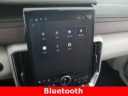 Used 2024 GMC Acadia Denali w/ Super Cruise Package image 5