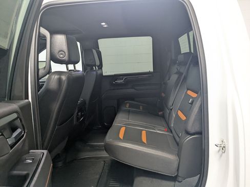 Used 2025 GMC Sierra 3500 AT4 w/ AT4 Premium Plus Package AWD/4WD image 25