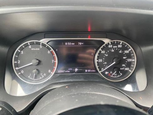 Used 2023 Nissan Rogue SV AWD/4WD image 20