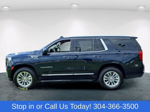 Used 2024 GMC Yukon SLT AWD/4WD image 2
