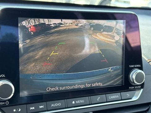 Used 2020 Nissan Altima 2.5 SR w/ Premium Package image 21