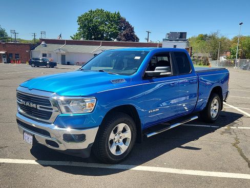 Used 2021 RAM 1500 Big Horn AWD/4WD image 3