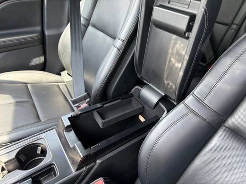 Used 2022 Lincoln Corsair AWD w/ Premium Package image 22