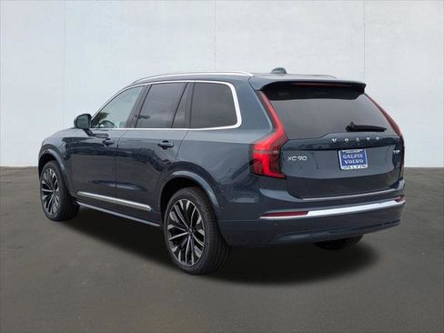 New 2026 Volvo XC90 T8 Ultra w/ Protection Package Premier AWD/4WD image 3