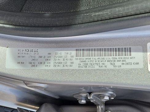 Used 2020 RAM 1500 Laramie AWD/4WD image 28