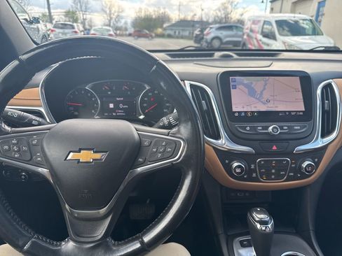 Used 2020 Chevrolet Equinox Premier AWD/4WD image 4