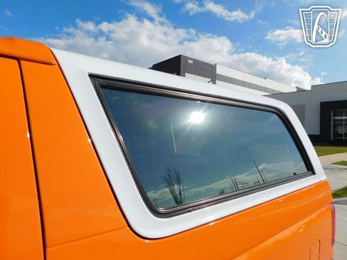 Used 1996 Ford Bronco image 23