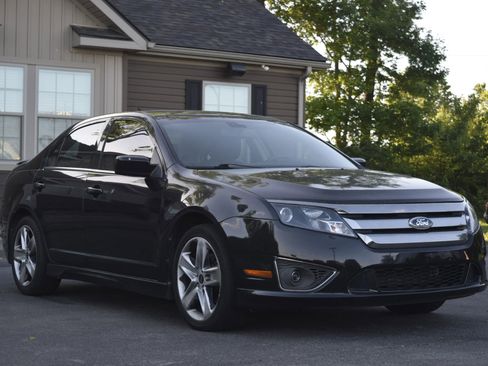 Used 2012 Ford Fusion Sport FWD image 4