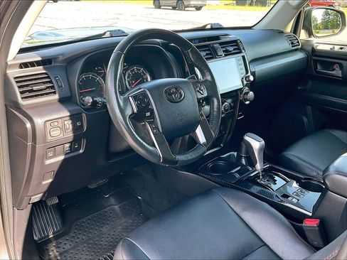 Used 2023 Toyota 4Runner TRD Off-Road Premium w/ Off Road Premium Plus Package AWD/4WD image 8
