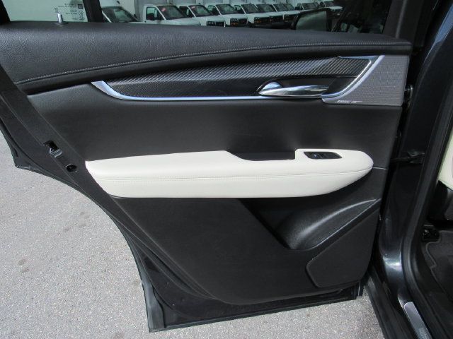 Used 2023 Cadillac XT6 Sport AWD/4WD image 26