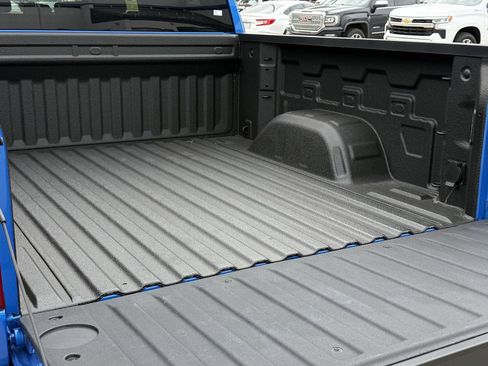 Certified 2026 Chevrolet Silverado 1500 Custom image 26