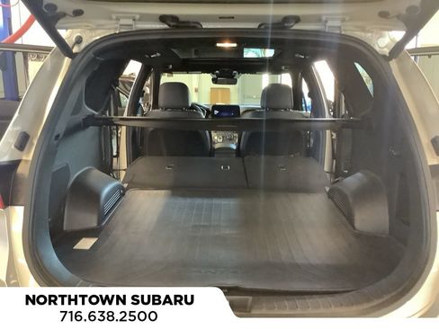 Used 2023 Hyundai Santa Fe Calligraphy AWD/4WD image 17