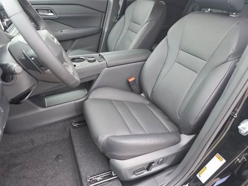 New 2026 Nissan Rogue SV image 20