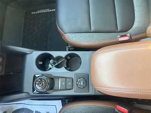 Used 2024 Ford Bronco Sport Outer Banks w/ Tech Package image 28