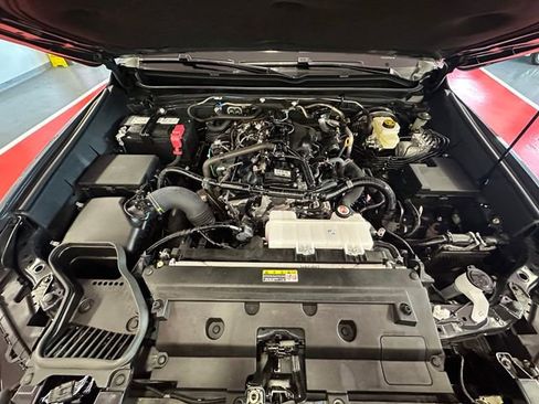 Certified 2025 Toyota Tacoma TRD Off-Road w/ TRD Off Road Premium Package image 9