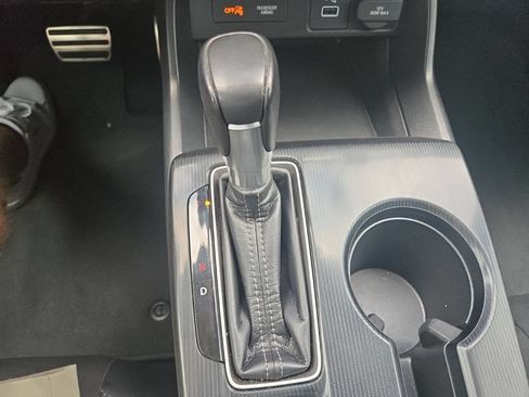 Used 2022 Honda Civic Sport image 28