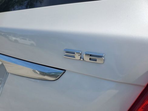 Used 2019 Cadillac XT5 Luxury FWD image 10