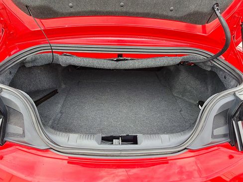 Used 2024 Ford Mustang Convertible RWD image 11