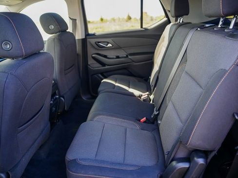 Used 2020 Chevrolet Traverse LS image 16