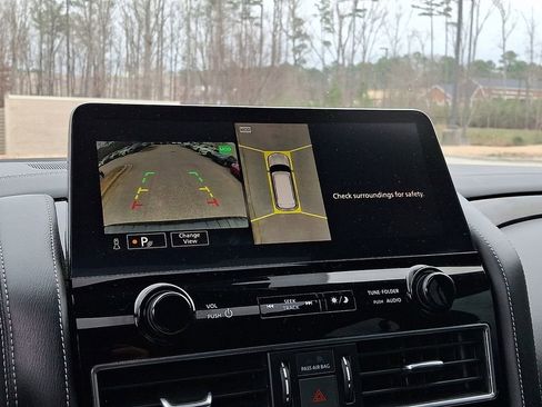 Used 2023 INFINITI QX80 Sensory w/ Cargo Package image 19