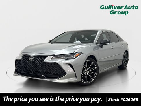 Used 2019 Toyota Avalon Touring w/ Advanced Safety Package FWD image 1
