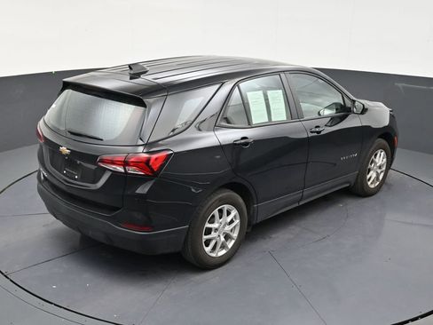 Used 2024 Chevrolet Equinox LS FWD image 16