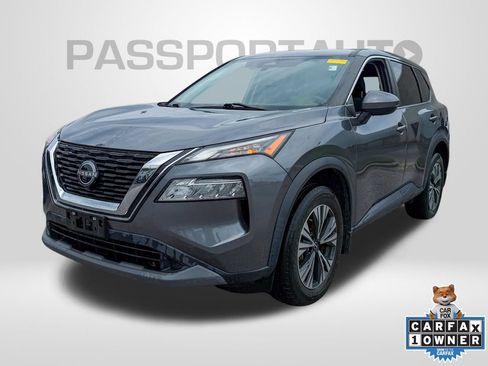 Used 2022 Nissan Rogue SV FWD image 1