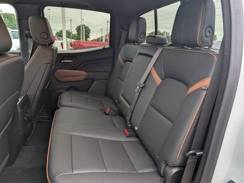 New 2026 GMC Canyon AT4 w/ Technology Plus Package AWD/4WD image 22