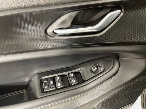 New 2025 Jeep Grand Cherokee L Laredo AWD/4WD image 15