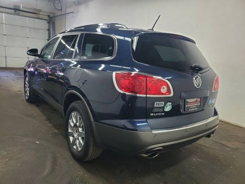 Used 2011 Buick Enclave CXL FWD image 5