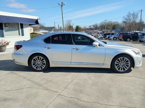 Used 2013 Lexus LS 460 image 4
