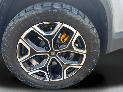 Used 2023 Rivian R1T Launch Edition AWD/4WD image 17