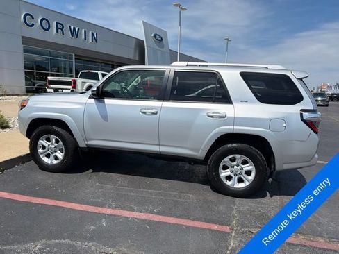 Used 2018 Toyota 4Runner SR5 Premium AWD/4WD image 8