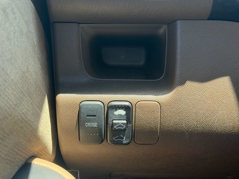 Used 2004 Honda CR-V EX image 20
