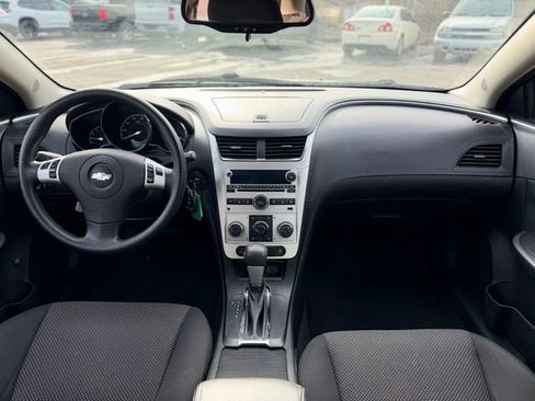 Used 2012 Chevrolet Malibu LT image 16