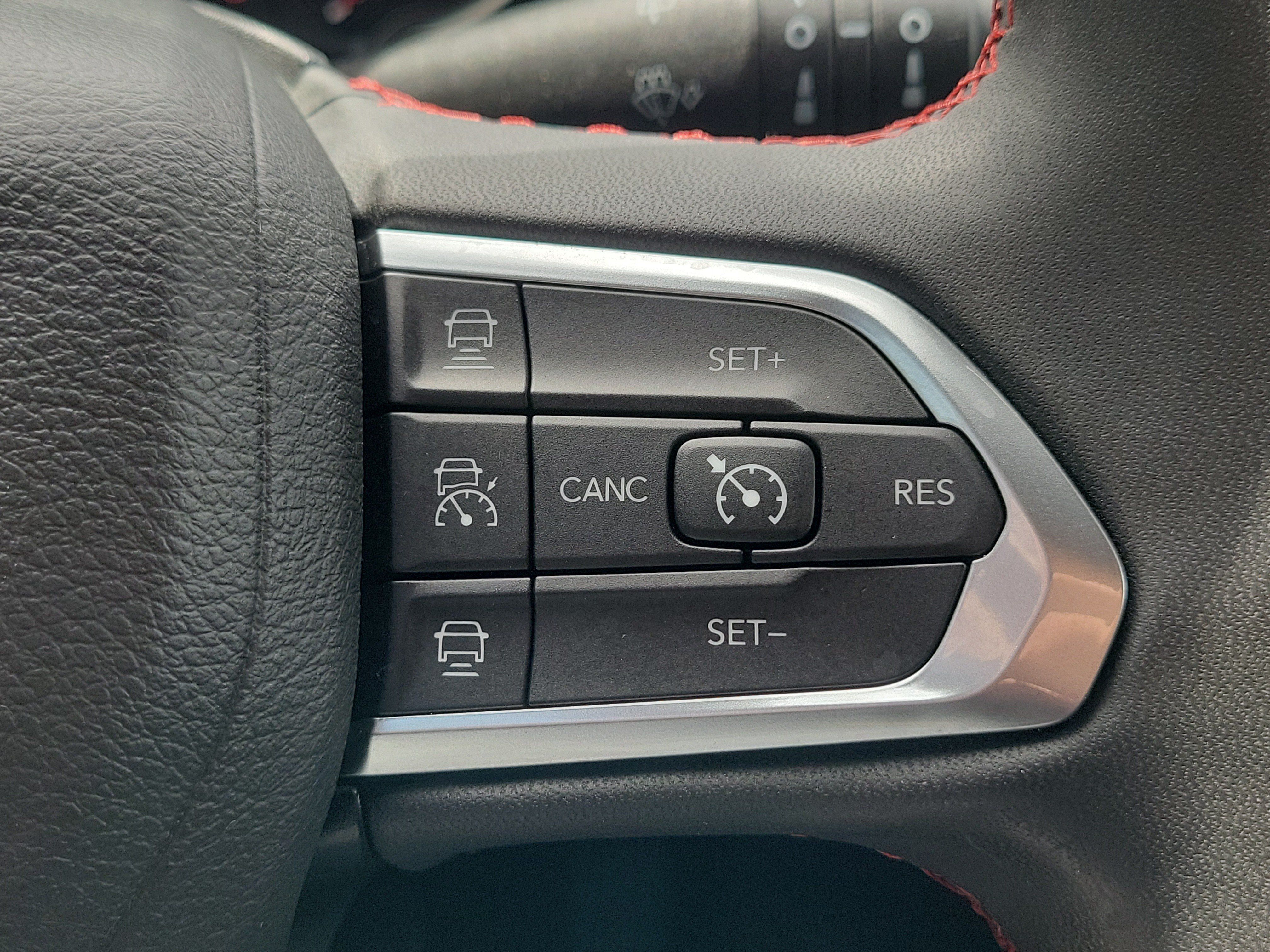 Used 2023 Jeep Compass Trailhawk AWD/4WD image 22