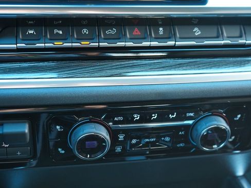 New 2026 Chevrolet Silverado 1500 LT Trail Boss w/ Safety Package image 39