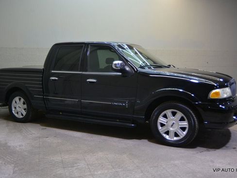 Used 2002 Lincoln Blackwood image 29