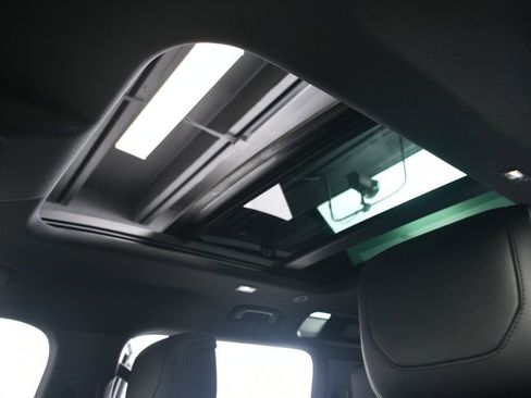 Used 2021 Land Rover Defender 110 X image 6