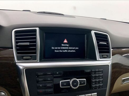 Used 2014 Mercedes-Benz ML 350 2WD image 23